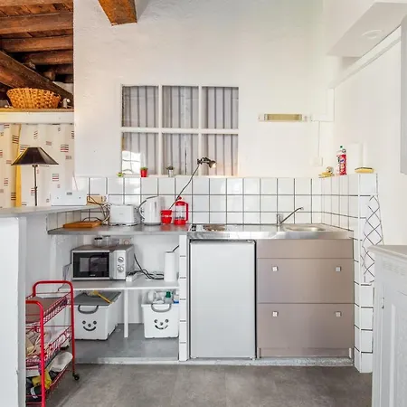 A Les Avignon 45m² Balcon * Villeneuve-lès-Avignon